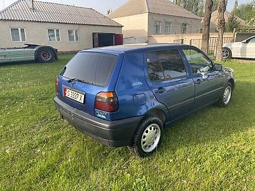 Продажа авто: Volkswagen Golf: 1994 г., 1.6 л, Механика, Бензин — 3