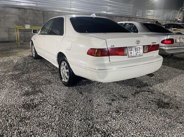 Toyota: Toyota Camry: 1999 г., 2.2 л, Автомат, Бензин, Седан — 4
