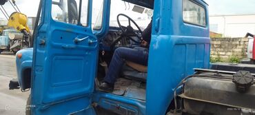 Sbor motorlar və silindr başlıqları: Ağır texnika üçün dizel mühərriki - 6 silindrli, V tipli quruluş - — 14