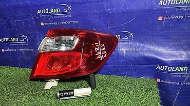 50: Задний правый стоп-сигнал Toyota 2001 г., Б/у, Оригинал, Япония — 2