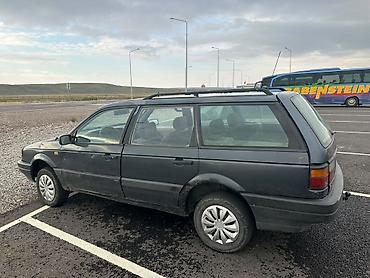 ремень безопастности: Volkswagen Passat: 1988 г., Бензин, Универсал — 2