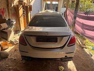 ls 400: Mercedes-Benz E- (W213) 2017г бензин 
Продается целиком — 2