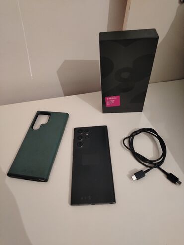 аккумулятор для телефона fly ds123: Samsung Galaxy S22 Ultra, 128 GB, rəng - Qara, Zəmanət, Sensor, Barmaq izi