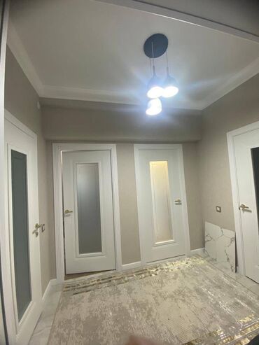 купить квартиру в бишкеке 6 микрорайон: 3 комнаты, 53 м², Элитка, 3 этаж, Евроремонт