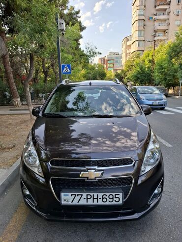 chevrolet cruze 2017 qiymeti: Chevrolet Spark: 1.2 l | 2021 il | 25000 km Sedan