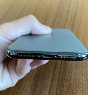 Apple iPhone: IPhone 11 Pro, 64 GB, Matte Midnight Green, Simsiz şarj — 4