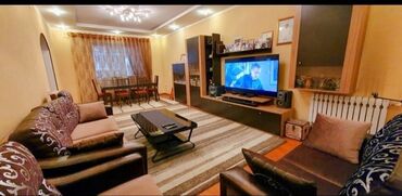 пишпек дом продать: 300 м², 7 комнат, Кондиционер, Бронированные двери, Парковка