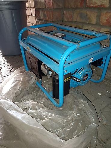 Бензиновый электрогенератор GENERATOR 6500AV (синий каркас) Основные