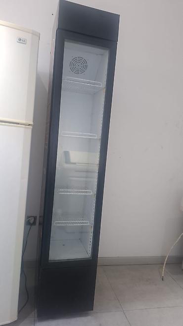 Soyuducu avadanlığı: Hundurluk 2 metir 
Eni 40 
Qiymət 220 azn 
Unvan Baki mkr . Xumar — 1
