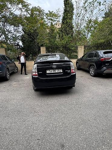 ford fusion qiyməti: Toyota Prius – hibrid liftbek Depozit-400 - Gövdə: 5 qapılı liftbek - — 5