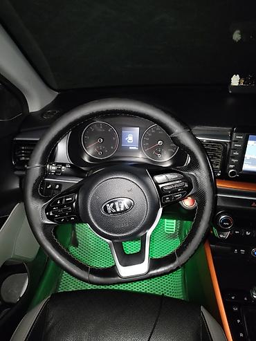 e star: Kia Stonic: 2018 г., 1.6 л, Робот, Дизель, Кроссовер — 8