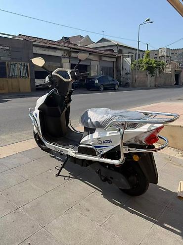 электрон самокат: Elektrik Moped icarəsi gündəlik 13 manat, 2 ədəd batareya və adapterlə — 1