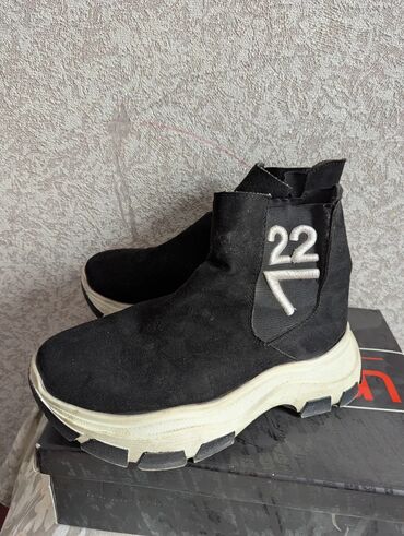 Сапоги: Сапоги, 40, Polo Ralph Lauren, Новый, цвет - Черный, Самовывоз, Платная доставка — 7