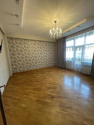 bir otaql: 3 otaqlı, Yeni tikili, 128 kv. m — 10