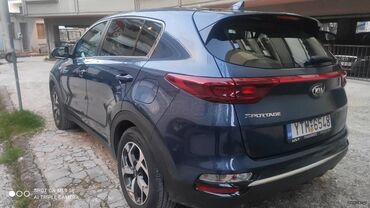 Kia: Kia Sportage: 1.6 l. | 2019 έ. SUV/4x4 — 6