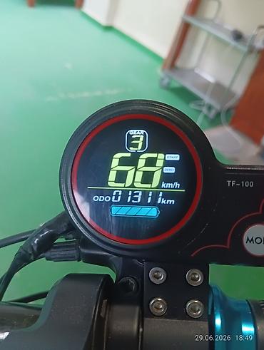 Электротранспорт: Б/у Электросамокат 10", > 1000 Вт, > 45 км/ч, Платная доставка — 5