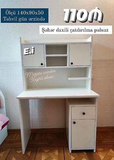Yazı masası üst rəf və dolab bölmələri ilə. Ölçüsü: 140x90x50 sm Ağ