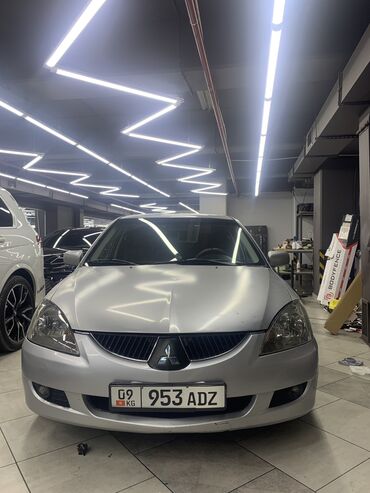 Mitsubishi: Mitsubishi Lancer: 2004 г., 2 л, Механика, Бензин, Седан