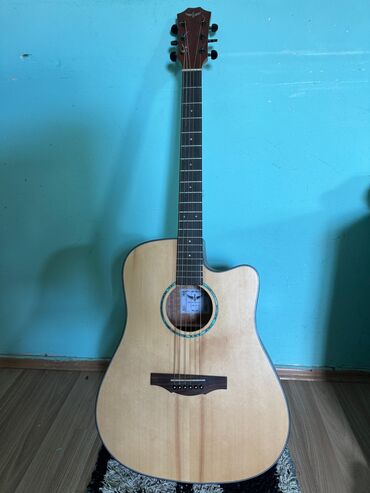 Pianolar: Akustik gitara, Yamaha, 6 sim, İşlənmiş, Ünvandan götürmə, Pulsuz çatdırılma, Ödənişli çatdırılma