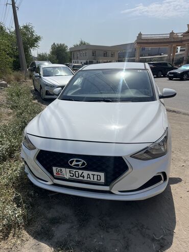 электромобиль neta: Hyundai : 2020 г., 1.6 л, Автомат, Бензин, Седан