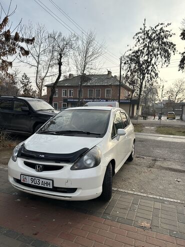 Honda: Honda Fit: 2002 г., 1.5 л, Вариатор, Бензин, Хэтчбэк — 2