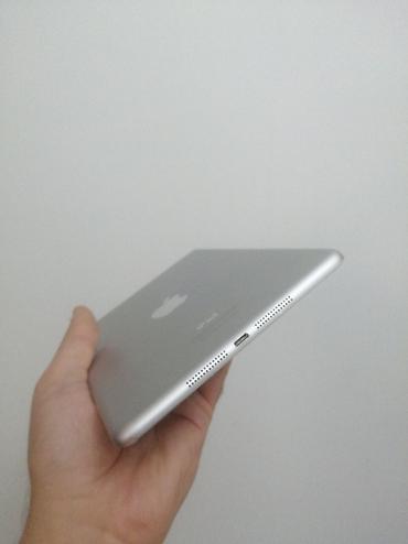 13 mini: Ünvan Masazırda:İdeal vaziyyetdedi kabrosu var, yaddaş 16Gb.Qiymet — 8