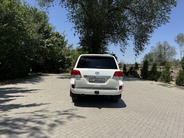Toyota: Toyota Land Cruiser: 2007 г., 4 л, Типтроник, Бензин, Внедорожник — 5