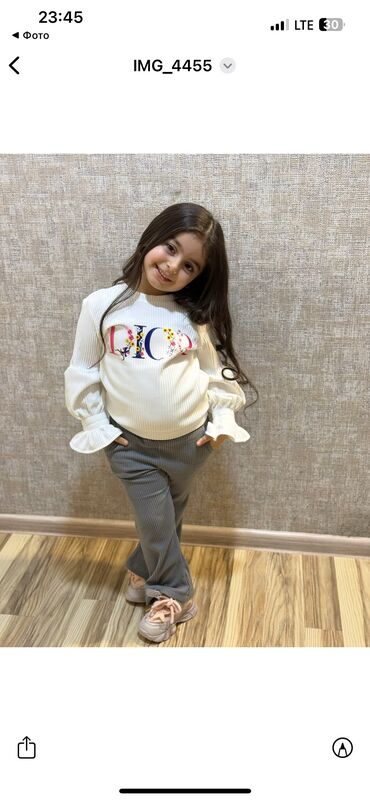 Dəstlər: Yeni modelimiz geldi.2 yasdan 10 yasa qeder.🔥🔥🔥qiymet 18 azn — 11