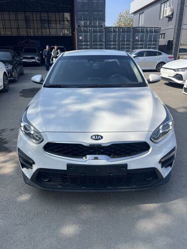газ 3 поколения: Kia K3: 2019 г., 1.6 л, Вариатор, Бензин, Седан