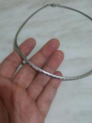 srebro: Ogrlica od hirurskog,nerdjajuceg celika,vrhunski dizajn i kvalitet,ne