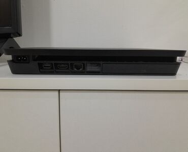 диск человек паук пс4: Продаю игровую консоль Playstation 4. Имеется два игровых джойстика 🕹