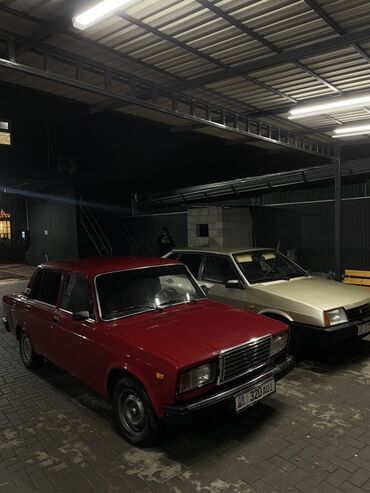 ВАЗ (ЛАДА): ВАЗ (ЛАДА) 2107: 2005 г., Механика, Бензин, Седан — 2