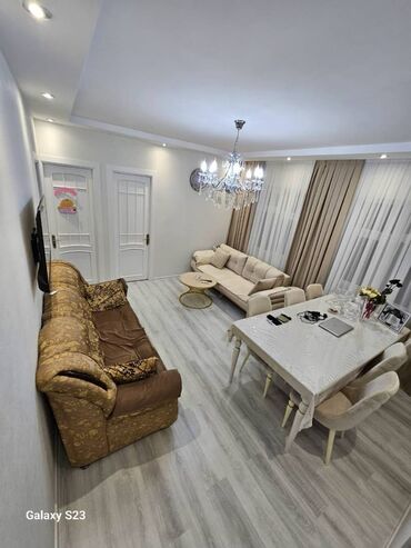 купить дом на ази асланова: 4 комнаты, 75 м², Свежий ремонт