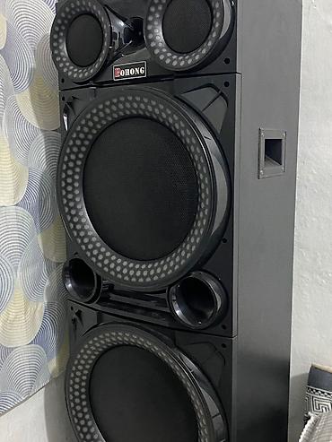 bowers and wilkins: Продаю музыкальную колонкуновая покупали на свадьбу — 3