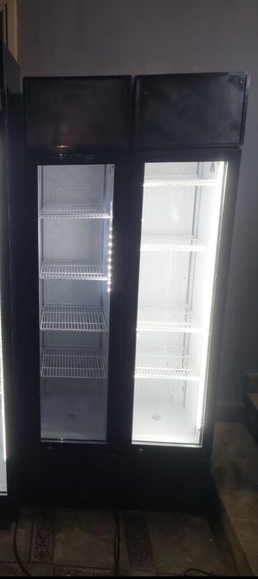 en yaxsi soyuducular: Su sok vitrin soyuducu.Tam işlək Qiymət 230manat Ünvan Sabunçu