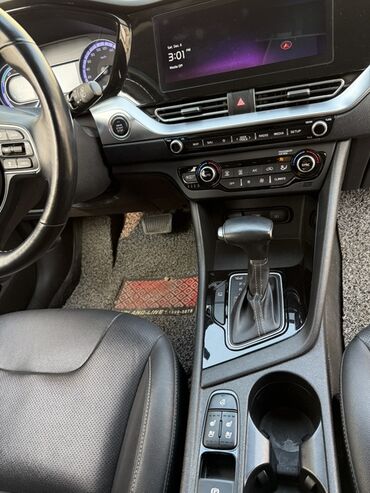 Kia: Kia Niro: 2019 г., 1.6 л, Робот, Гибрид, Кроссовер — 9