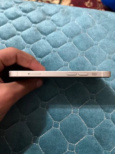 Apple iPhone: IPhone 12 mini, Б/у, 128 ГБ, Белый, 77 % — 2