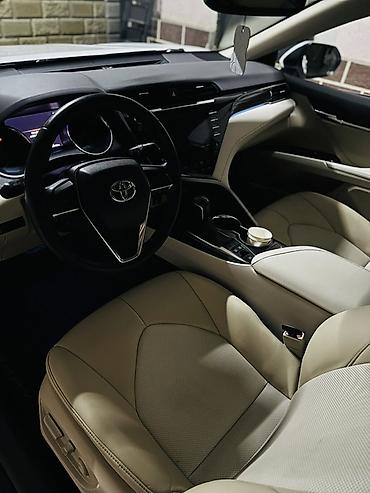 таота филдер: Toyota Camry: 2020 г., 2.5 л, Автомат, Гибрид, Седан — 5