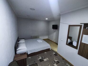 Посуточная аренда комнат: 180 м² — 6