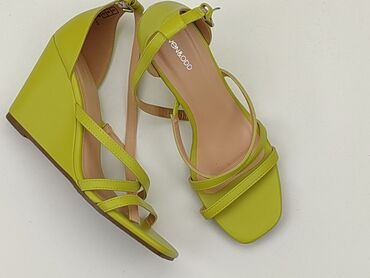 versace t shirty damskie: Sandals for women, 39, condition - Good