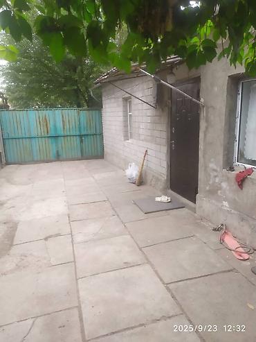 Продажа коттеджей и домов: Срочно!!!Продаётся жилой дом с земельным участком 5.6 соток на второй — 12