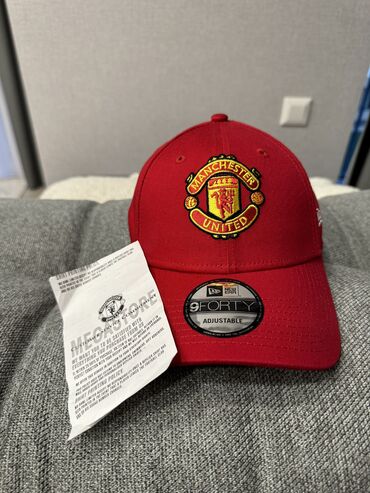 шапки кепки: Цвет - Красный