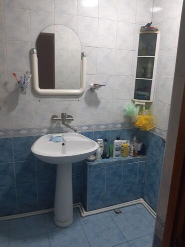 stansiya sumqayit evler: 3 otaqlı, 59 kv. m, Orta təmir