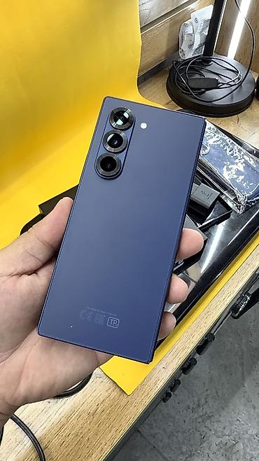 Samsung: Samsung Galaxy Z Fold6, Б/у, 256 ГБ, 2 SIM — 16