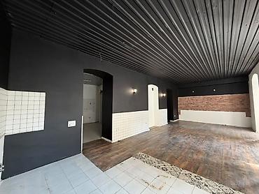anbar is: Kiralık kommersiya obyekti – açıq planlı zal və yardımçı sahələr - — 4