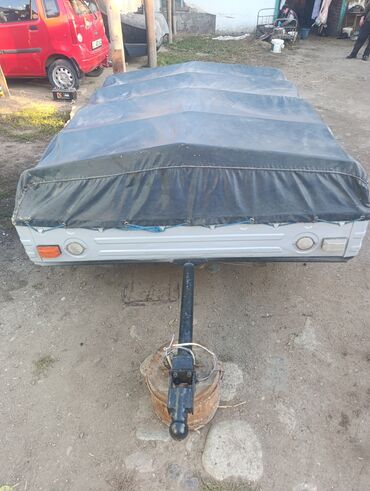 грузовой сапок двух скат: Прицеп, Тентованный, до 3,5 т