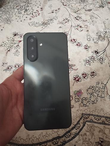 Продаю Samsung A17 состояние хорошая 128 гб коробка доки в комплекте
