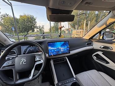 чон арыке: BYD Yuan Up: 2025 г., 0.1 - engine capacity л, Автомат, Электромобиль, Кроссовер — 6