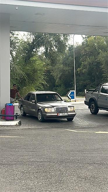 мерс 210 двер: Mercedes-Benz W124: 1991 г., 2 л, Механика, Бензин, Седан — 2