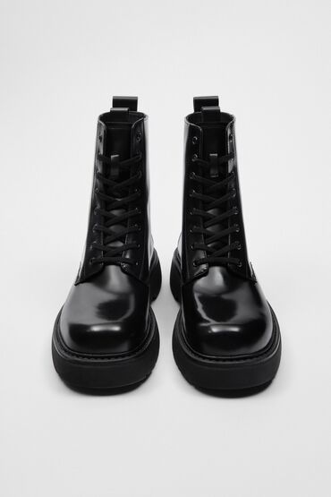 dəri qısa botinkalar: Zara Man Leached Leather Boots, EU 41. ölçüsü uyğun gəlmədiyi üçün